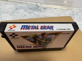 NES Metal Gear Famicom Box Included Vintage JPN Limited Edition Rare Model Video