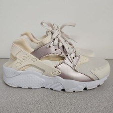 Youth Nike Air Huarache Run Athletic Shoes 654280-014 Youth 5.5 New With Defects