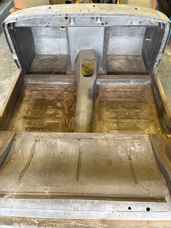 1974 MG Midget Desirable round rear wheel arch model - Image 3 of 4