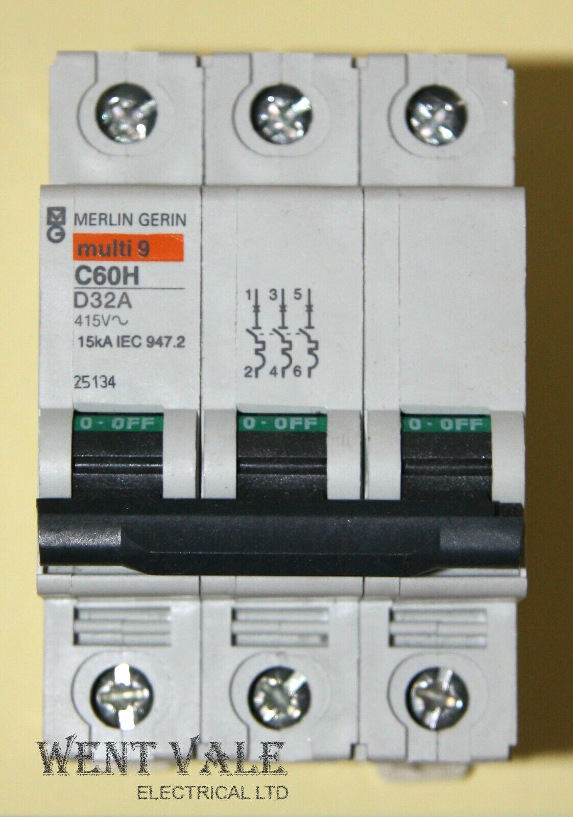 Merlin Gerin Multi 9 - C60H-25134 - 32a Type D Triple Pole 15kA MCB Unused