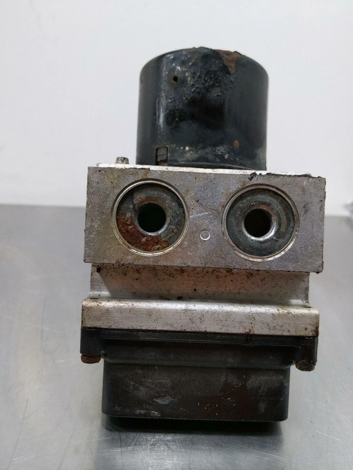 BOMBA Y MÓDULO DE FRENO ANTIBLOQUEO CHEVY TRAILBLAZER ABS OEM 2007-2009 Foto 2 de 4