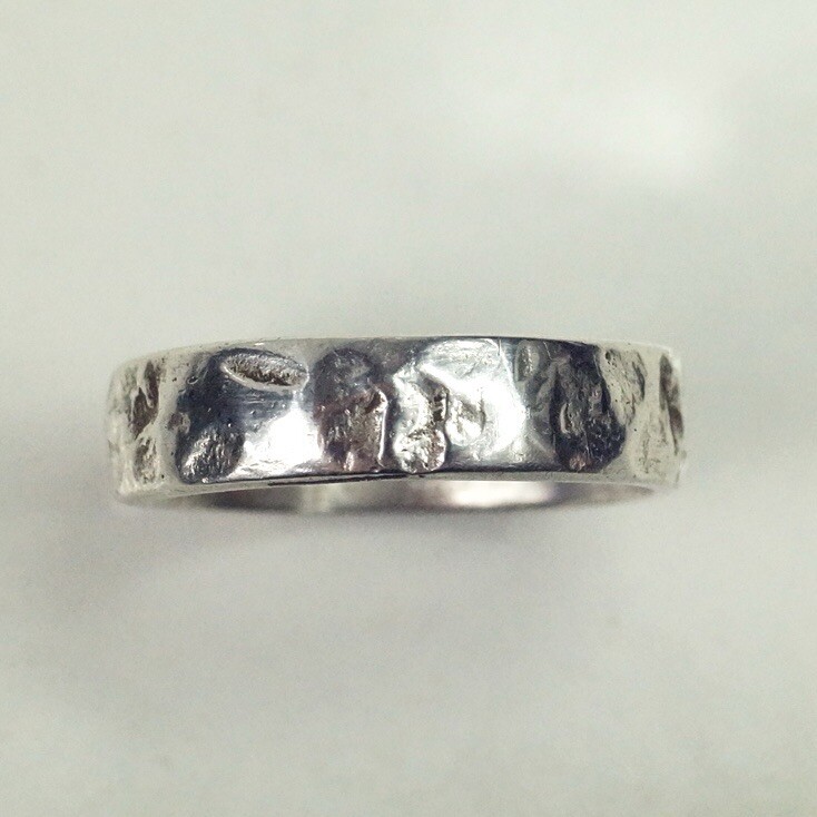 Rare Silpada Sterling Silver Hammered Textured Distressed Band Ring ...