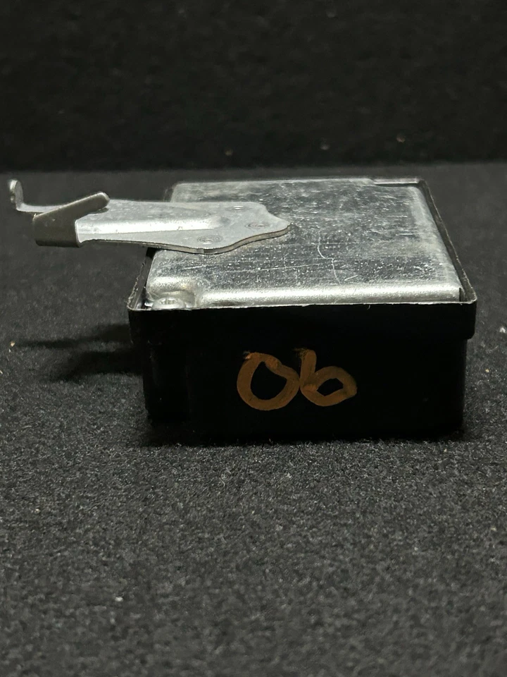 2022 Toyota Highlander fits 20-22TPMS control module computer897B0-0E071 - Image 3 of 4