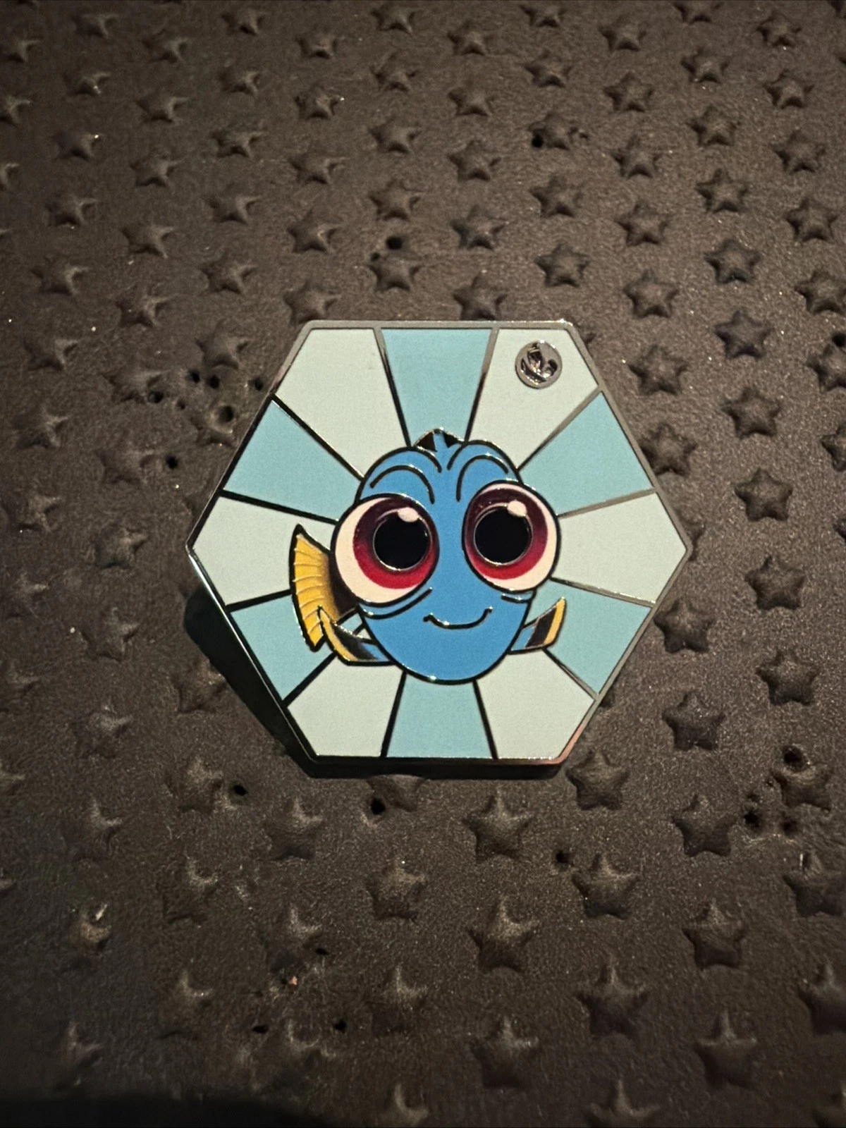 DLR Baby Dory Film Anniversaries Wave A 2026 Hidden Mickey Disney Pin