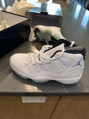Air Jordan 11 Retro White/Black Size 9.5 Legend Blue 378037