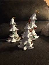 VINTAGE MADISON & MAX 3 WHITE PORCELAIN CONTEMPORARY FUNKY TILTED CHRISMAS TREES