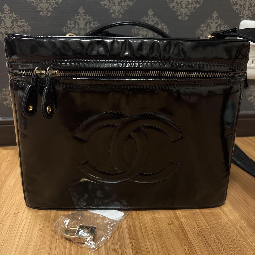 Chanel 3-Way Patent Leather Vanity Bag Black Shoulder Clutch Made in Japan
