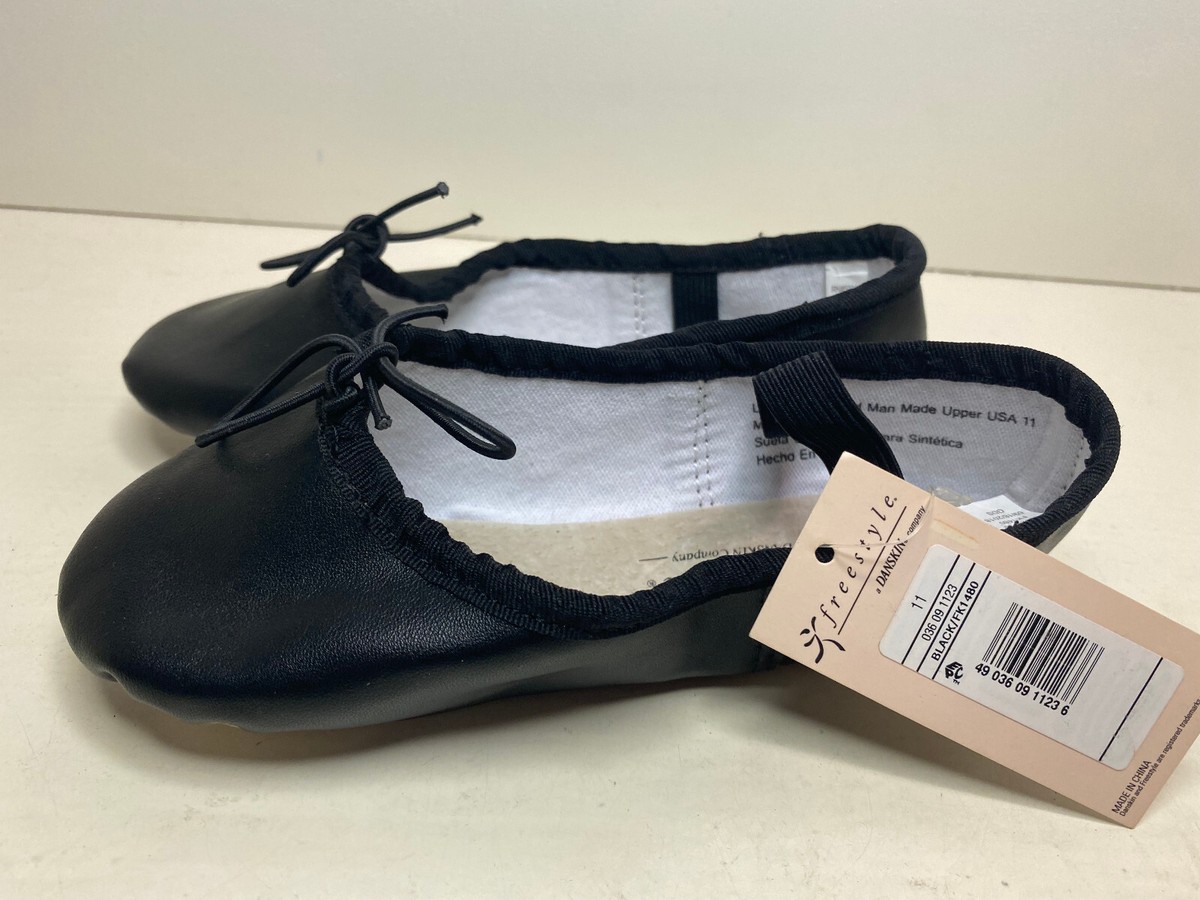 Freestyle Danskin company Black Ballet Shoes Slippers