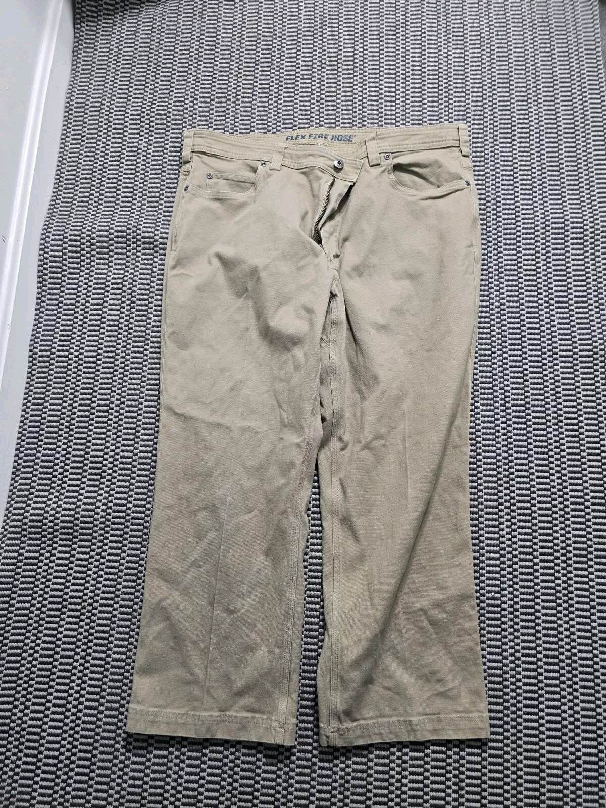 Duluth Trading Mens Flex Fire Hose Pants Khaki Beige Size 40/25 Cotton Spandex