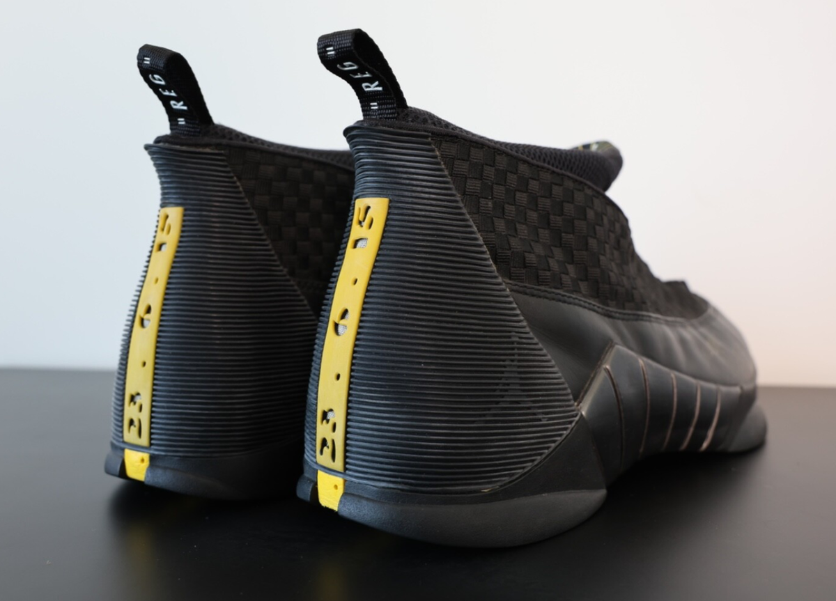 adidas yeezy blue and white