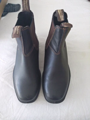 blundstone style 059
