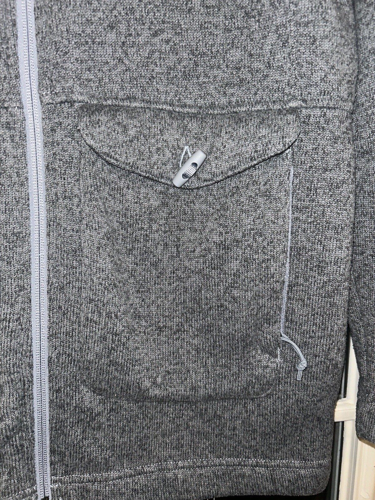 The North Face Gray Toggle Patch Pockets Hooded Z… - image 5