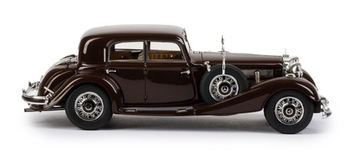 Mercedes-Benz 540K W29 4 porte berlina del 1936 in scala 1/43 - Foto 5 di 9