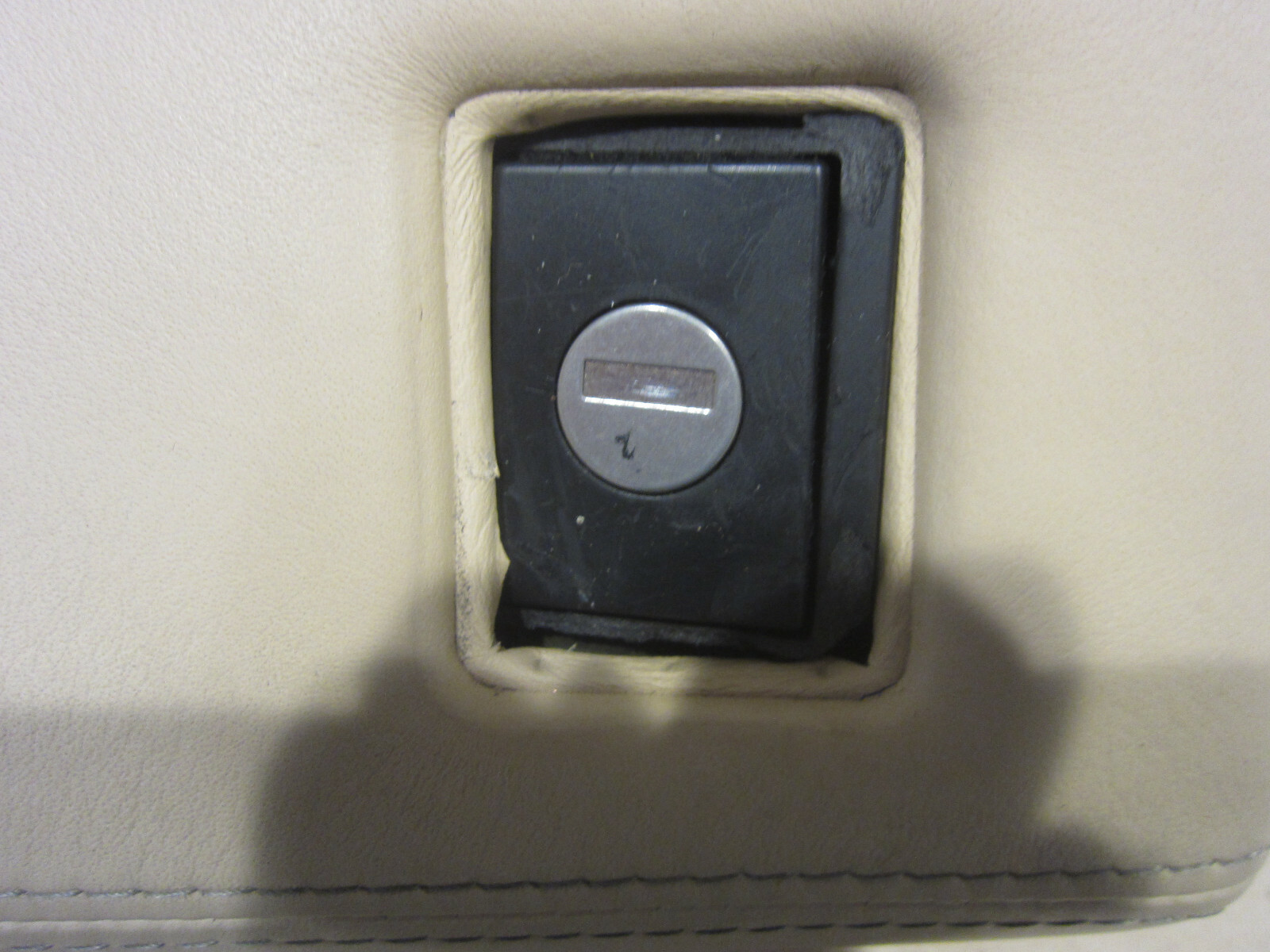 Ferrari 456 MGT/MGTA - Glove Box Shutter Assy - P/N 65410400