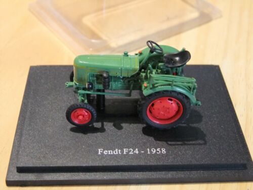 Hachette Universal Hobbies Tractor Models 1:43 Scale - various available BOXED - Picture 32 of 42