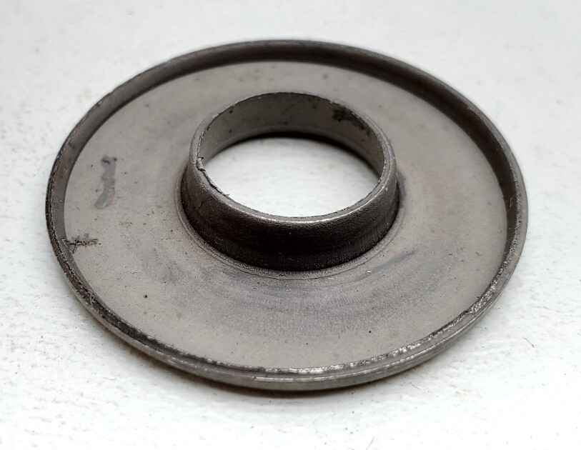 Kawasaki NOS NEW 16007-1024 Valve Spring Seat Z1 KL KZ KVF