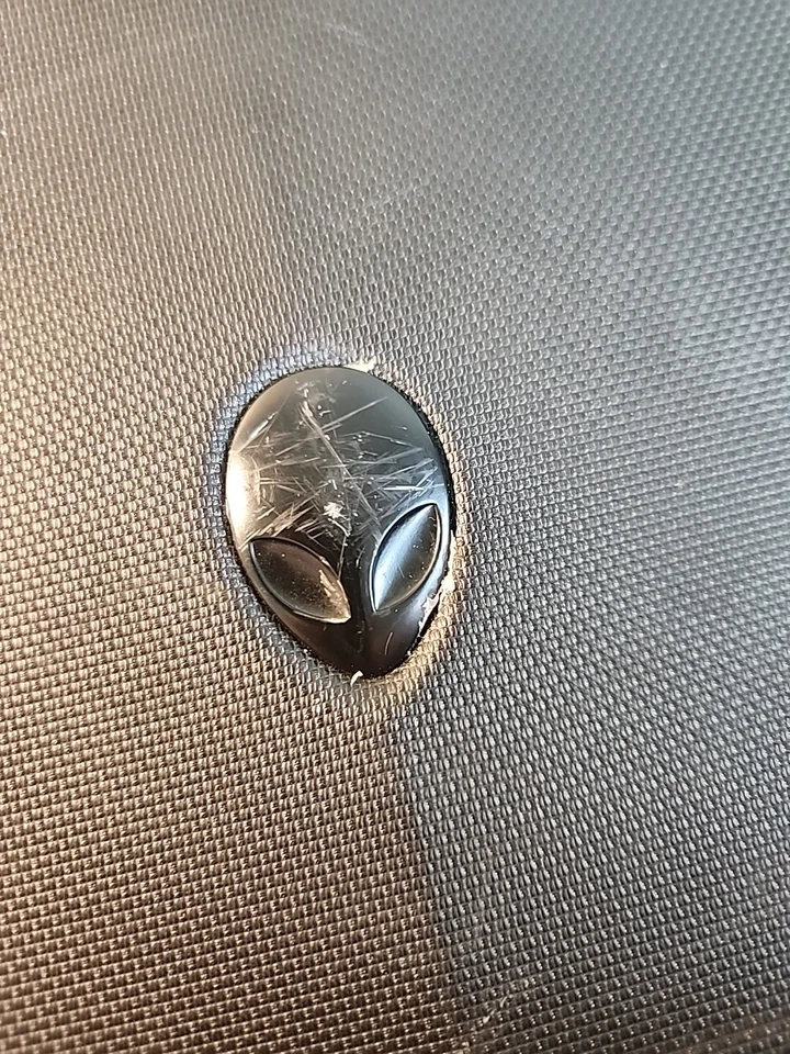 Estuche de transporte Mobile Edge Alienware Vindicator AWV17BP2.0 AWV17BP-2.0 Foto 3 de 4