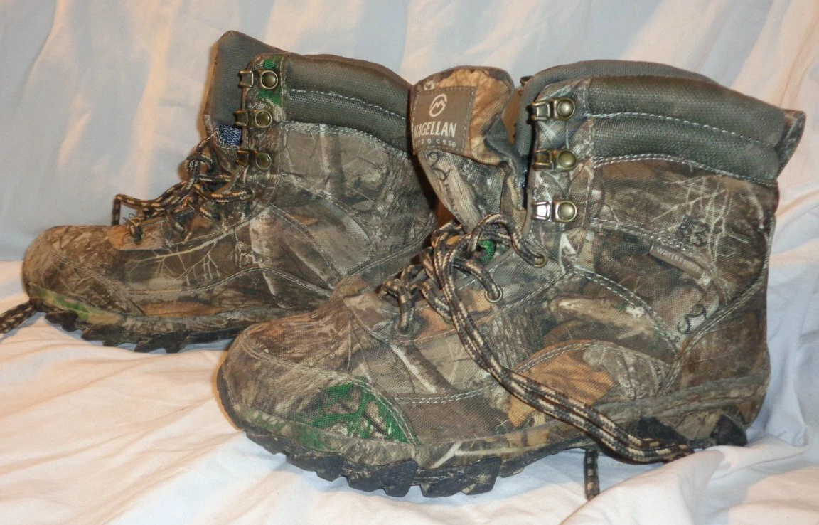 7.5 D Mens Magellan Outdoors Boots Realtree Edge Camo Gunner Waterproof Hunting