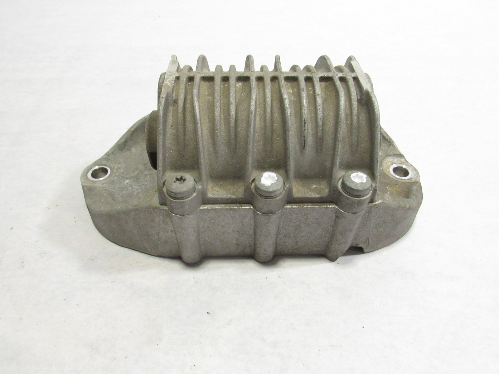15-19 Ferrari 488 Spider 2017 Transmission Gearbox Support Mount Bracket ;@2