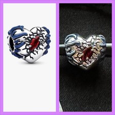 Pandora Stranger Things Glow-in-the-Dark Heart Charm #793565C01 **NEW **
