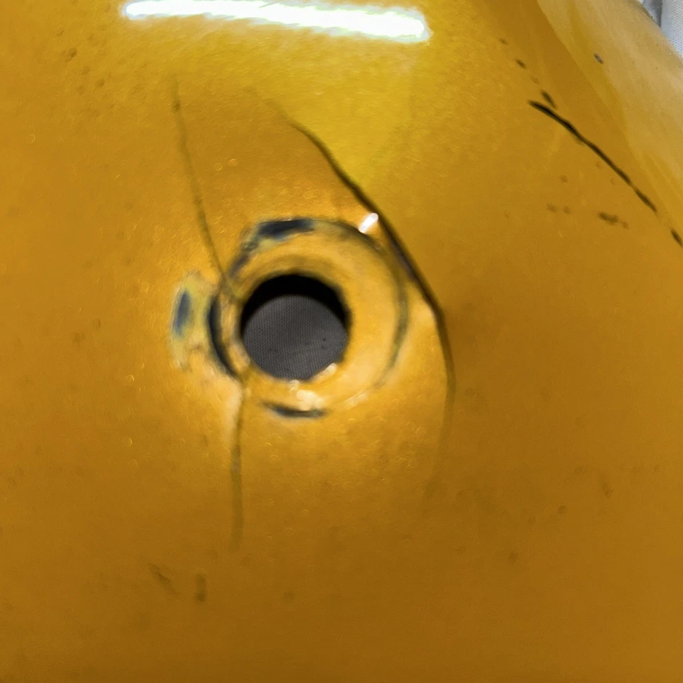 Panel lateral derecho Triumph Daytona 955i 1998-2002 Foto 3 de 4