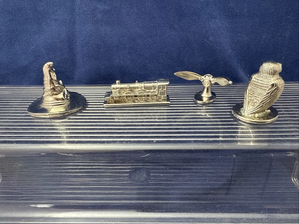 Harry Potter Scene It  DVD Game 4 Replacement Pieces Movers Tokens - Image 2 of 4