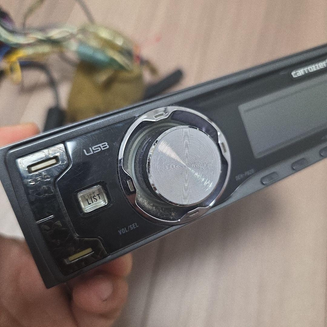 カロッツェリアPioneer DEH-P620 1DIN用ケース付き Pioneer Carrozzeria DEH-P620 CD/USB Car Stereo – JDM 1DIN