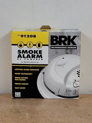 BRK First Alert 9120B Smoke Detector