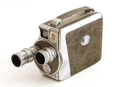 Keystone K 38 8mm Filmkamera mit 2 Objektiven mit Revolver - defekt ! - Bild 1 von 4