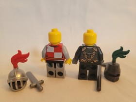 LEGO Kingdoms #7950 Knight's Showdown (2010)  Complete with Instructions