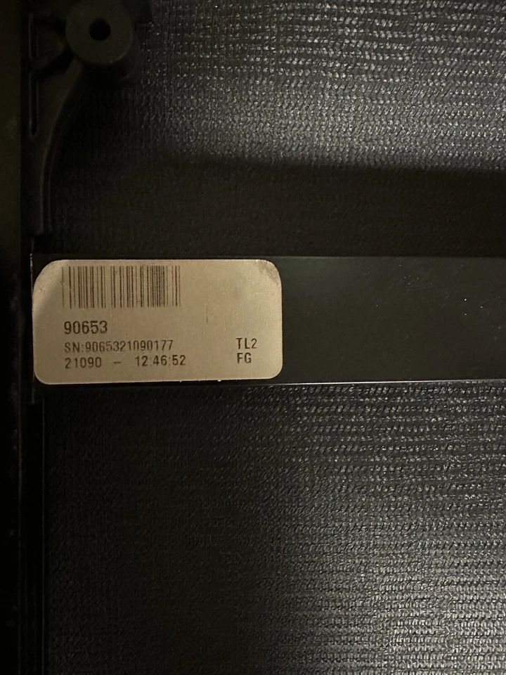 Cubierta de cama Extang TrifectaALX 2022 GMC Sierra 2500HD platón corto. Foto 4 de 4