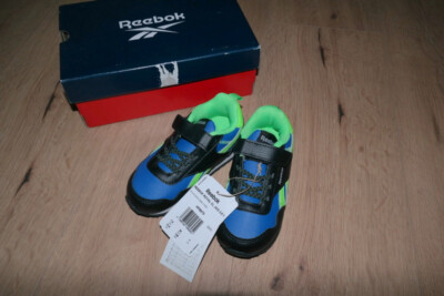 tolle Sneaker Reebok Royal CL JOG 3.0 Gr. 24 Turnschuhe mit Etikett Karton
