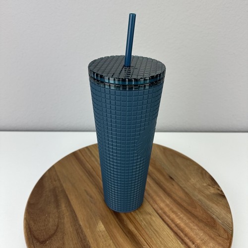 2022 Starbucks Winter Navy Blue Matte Studded Cold Cup Tumbler Venti 24 Oz CLEAN - Picture 3 of 8