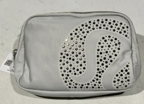 NWT☀️LULULEMON☀️VAPOR☀️EVERYWHERE BELT BAG*STUDDED☀️SUPER BEDAZZLED BAG☀️ADJUSTS