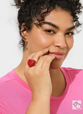Torrid Red Pave Heart Ring Goldtone Size 12 Valentine s Day Everyday NEW