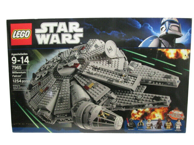 tricky Es sløjfe LEGO Star Wars: Millennium Falcon (7965) for sale online | eBay