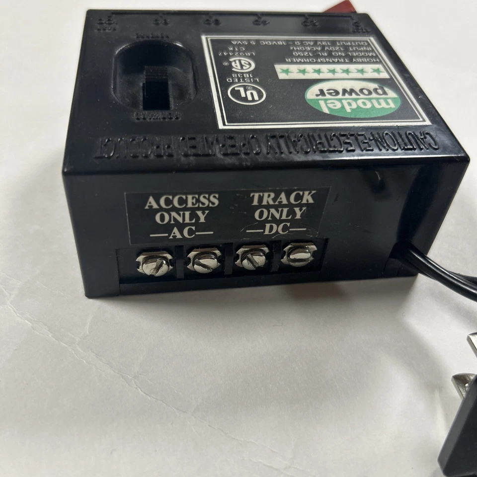 Transformador Hobby DE COLECCIÓN REVERSO DELANTERO Modelo Tren Modelo Potencia RL-1250 120V Foto 2 de 4