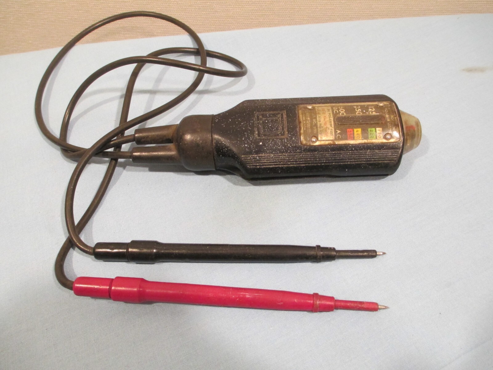 Vintage Wiggy Wigginton Square D 816as 5008 Voltage Tester W Leads DC
