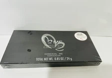 Makeover Essentials Conceal Me Concealer Makeup Kit  Brand New Sealed