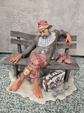 Porzellanfigur "Schlafender Reisender" Cluj-Napoca &ndash; Top Zustand &ndash; H: 18cm &ndash; Rar