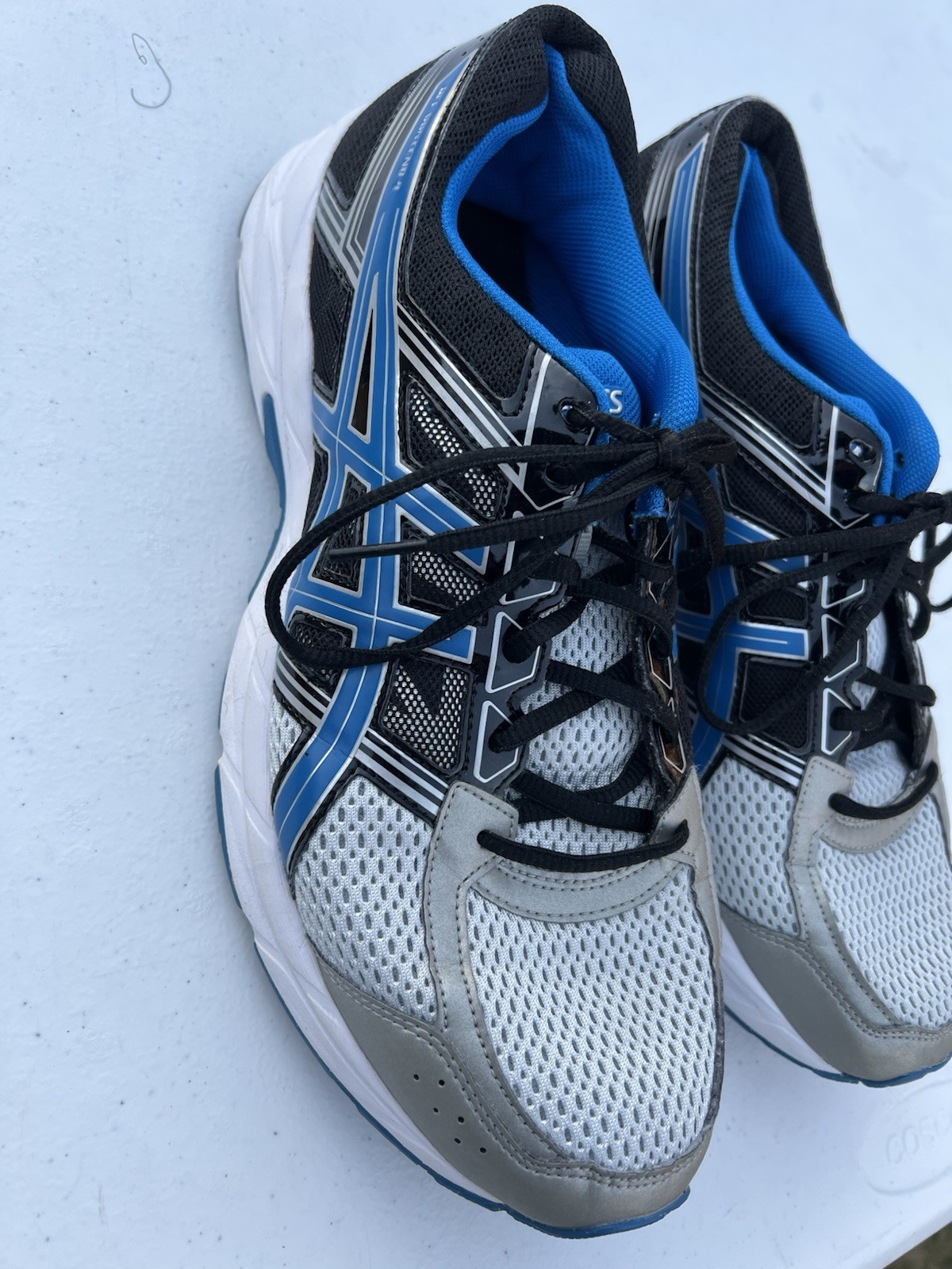 Men’s ASICS White Blue Black Running Shoes Size 10 4E Wide  thumbnail 4