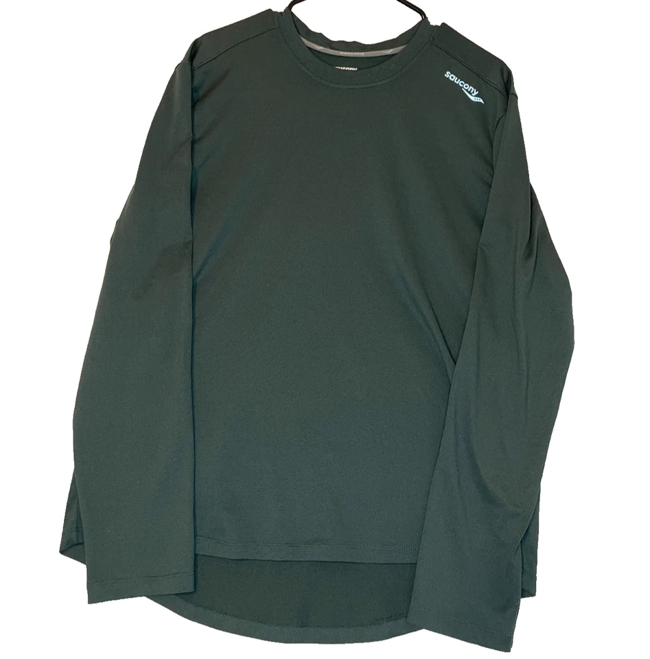 Top deportivo grande verde oliva Saucony Hydralite manga larga cuello redondo para hombre Foto 2 de 4