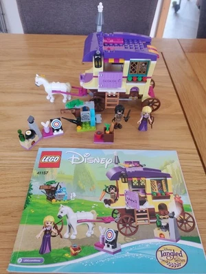 Lego Disney Set 41157 - Rapunzel's Travelling Caravan - Complete - Image 1 of 4