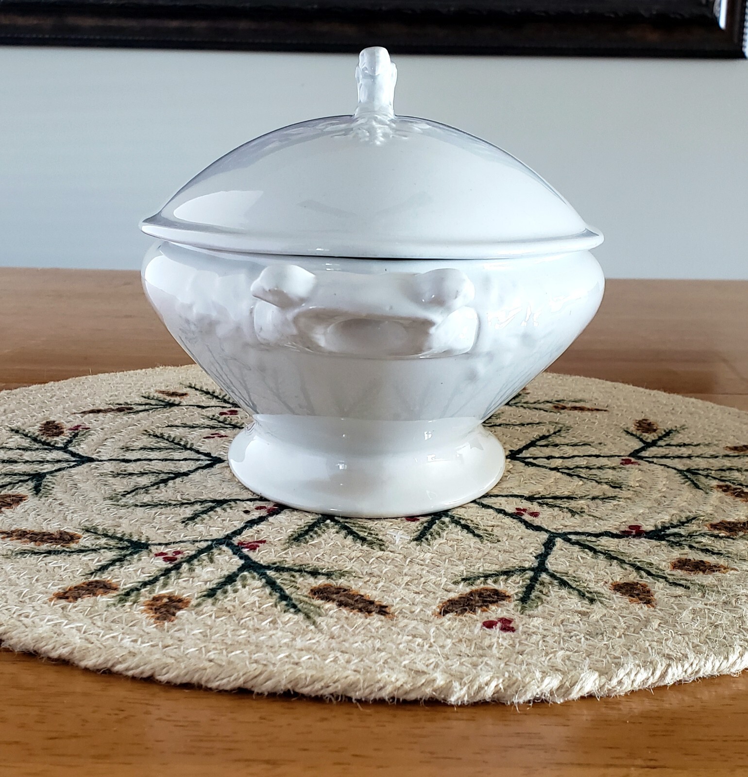 Antique White Ironstone Covered Vegetable Tureen Eagle Head Pratt & Simpson Engl