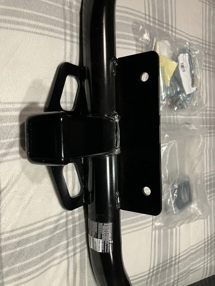 Enganche personalizado Reese 44782 Clase IV con receptor de 2" para Ram 1500 2011-2018 Foto 4 de 4