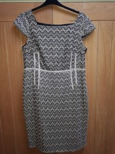 M&S Black And Nude Lace Effect Cocktail Dress Size Uk18