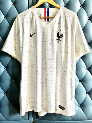 Maillot France FFF 2020/2021 Home #19 BENZEMA Vapor/ Joueur/Player/Pro Taille M - Vêtements