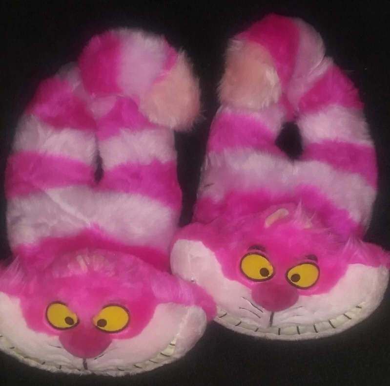 CHESHIRE CAT Happy Feet Pink Fuzzy Slippers Disney Alice in