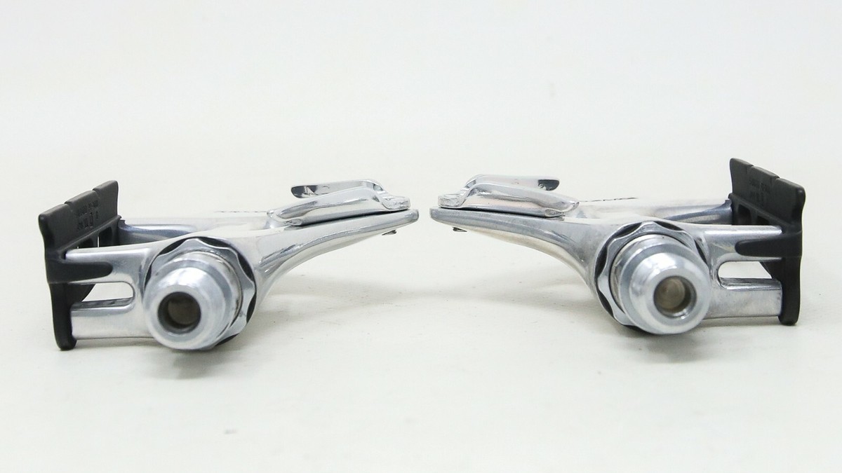 SHIMANO DURA ACE/デュラエース　PD-7400 NOS SHIMANO DURA ACE PD-7400 PEDALS QUILL VINTAGE ROAD