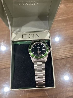 Elgin FK531 Quartz Analog Wristwatch Stainless Steel Silver Small Scratches